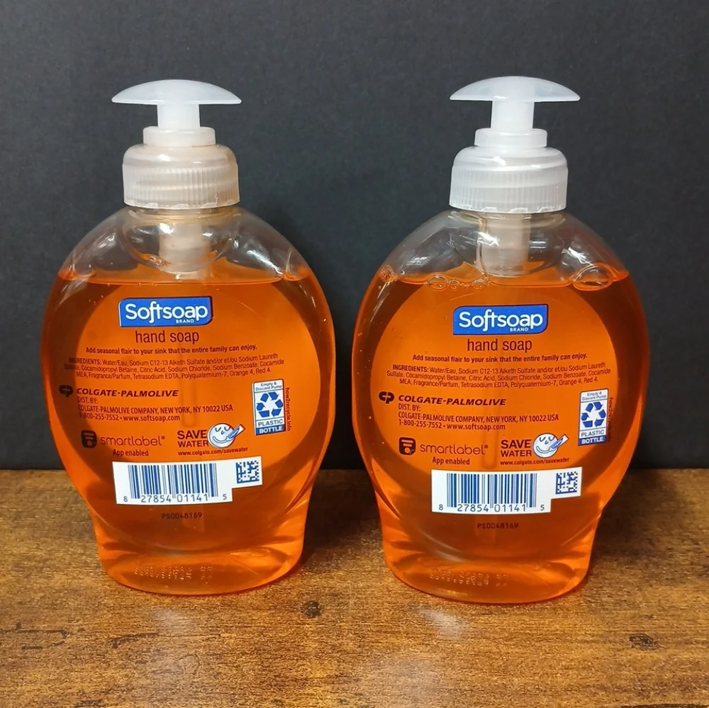 2ct Limited Edition Softsoap Silly Scarecrow Pumpkin Scent Hand Soap - 7.5 OZ